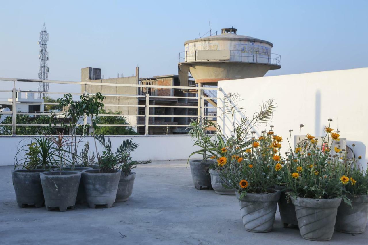 Aradhana'S Home Stay Agra  Exteriör bild